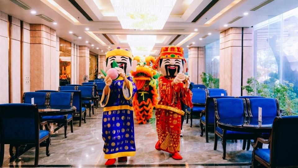 intro tiệc cưới 3