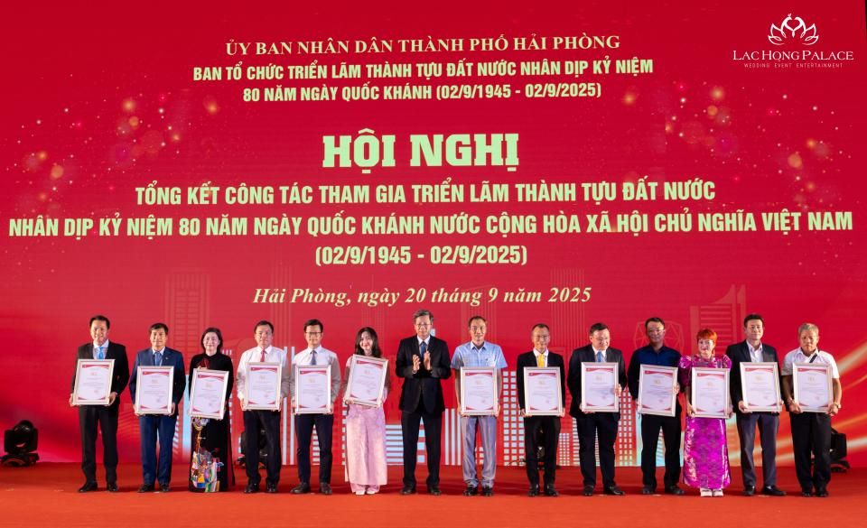 intro tiệc cưới 3