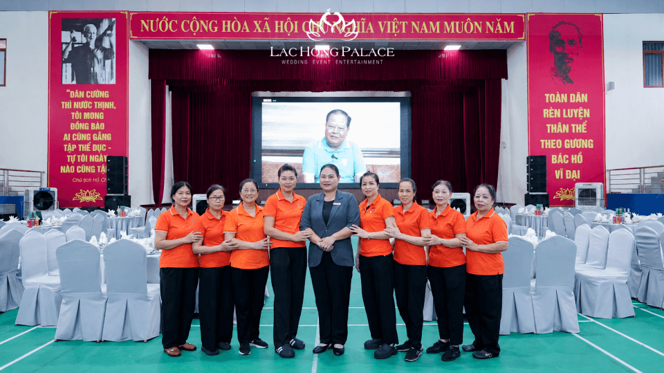 intro tiệc cưới 3