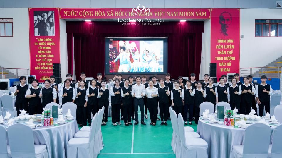 intro tiệc cưới 1