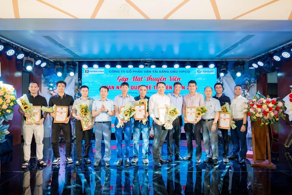 intro tiệc cưới 1