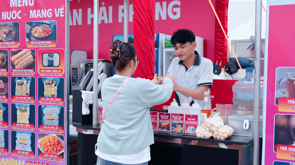 intro tiệc cưới 2