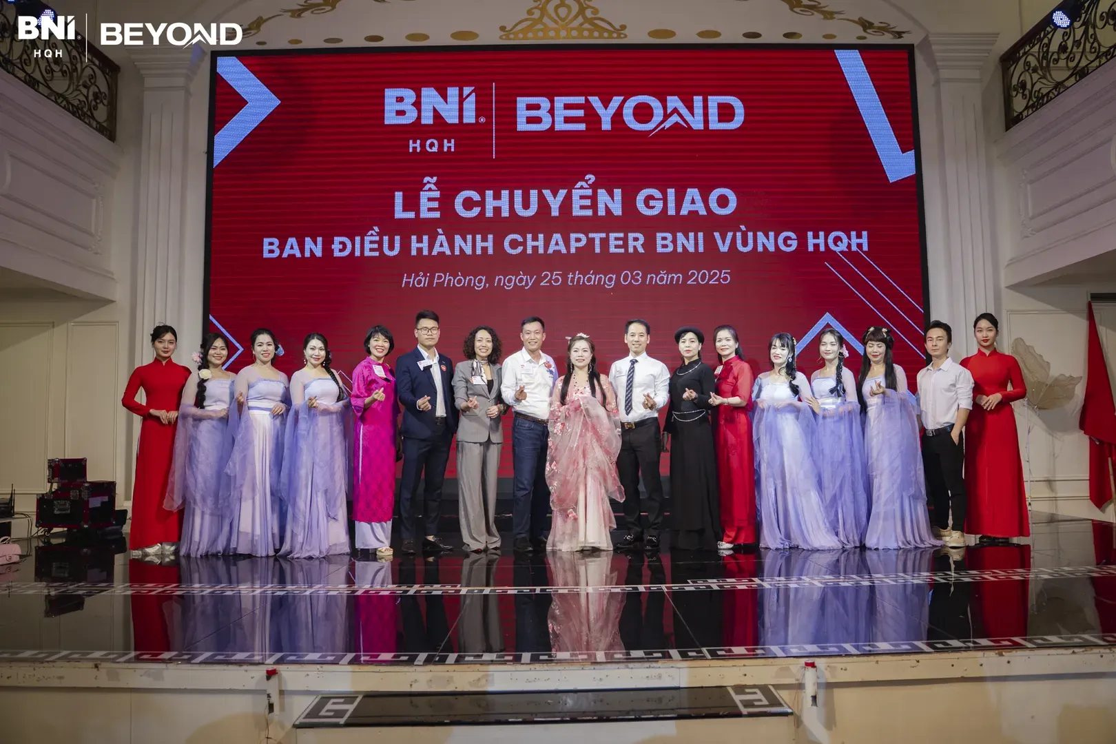 intro tiệc cưới 3